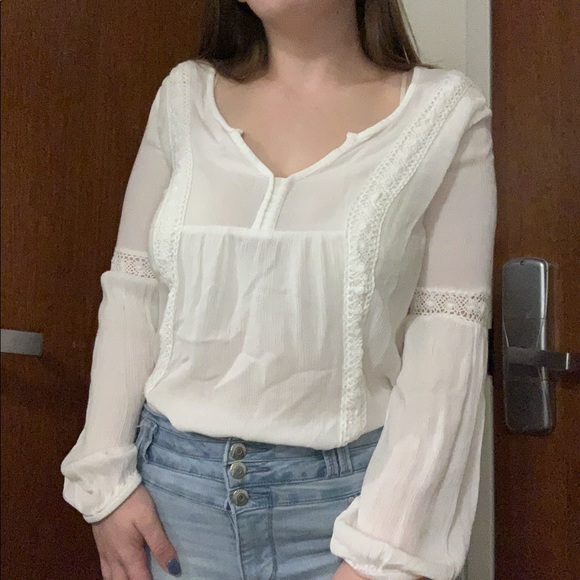 White vintage styled blouse by Arizona jean co - Picture 2 of 8